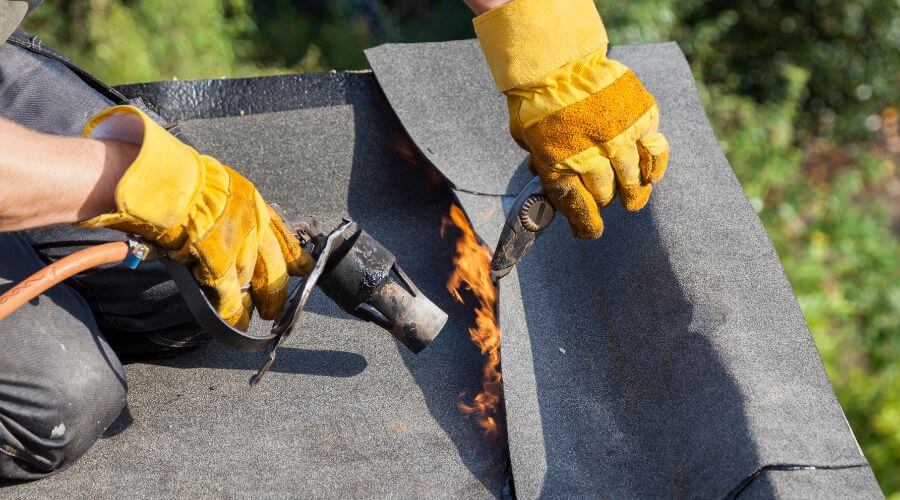 Expert Emergency Roof Repairs services in El Prado, NM